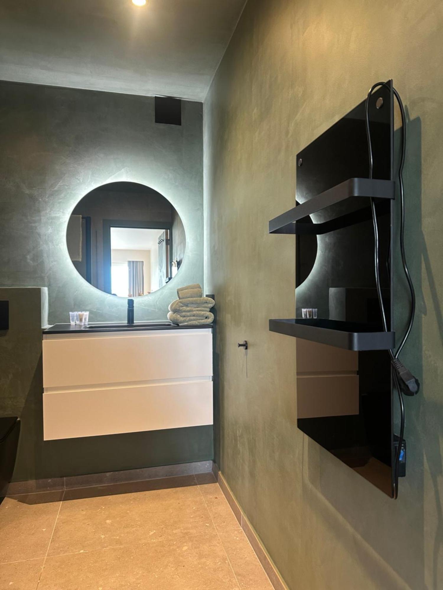 Studio By Aimee - 20M From The Beach & In City Centre! 奥斯滕德 外观 照片